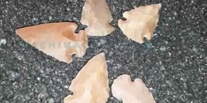 HANDMADE RED JASPER 1 INCH ARROWHEADS