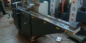 Flow Wrap Machine