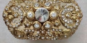 Metal Beaded Crystals Bracelet Matching with Metal Handbag