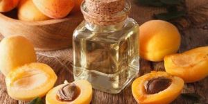 Apricot Carrier Oil