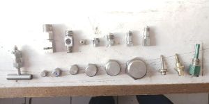 Pressure Gauge Accessories