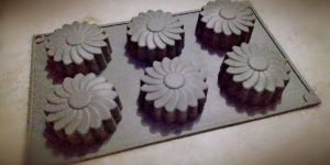 Candle Making Floating Mold