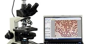 TRINOCULAR MICROSCOPE WITH CCTV ATTACHMENT