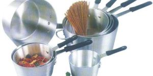 TAPERED SAUCE PAN