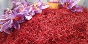 Premium Kashmiri Saffron