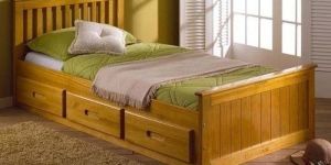 Sagwan Wood Bed