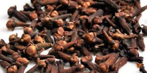 Natural Dried Cloves