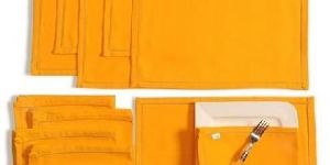 Solid Color Dining Mat and Napkin Set