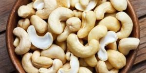 Natural Cashew Nuts