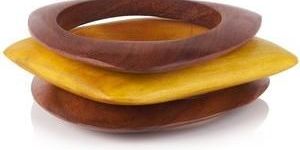 SET OF WOODEN BANGLES