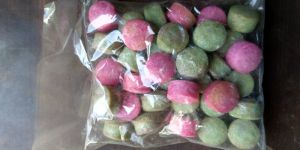 Multi Color Napthalene Ball