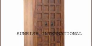 Wooden Almirah & Wardrobes
