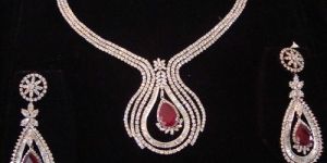 Diamond Coloured Stone Necklace