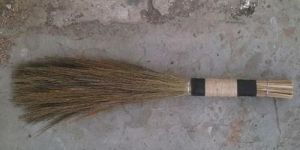 Small Grass Broom
