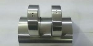 Silver Slat Peeper SHAKER SET