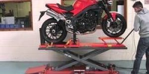 Two Wheeler Lift