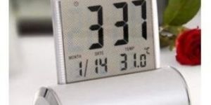 Motion Light Swing Clock