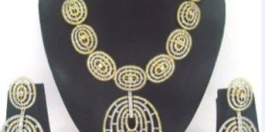 Oval Pendant American Diamond Jewellery Set