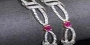 Stone Studded Bangle