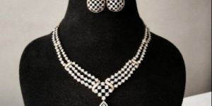Diamond Jewellery Set