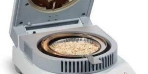 Moisture Analyzer