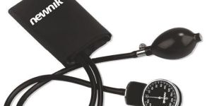 Newnik SP602 Aneroid Sphygmomanometer