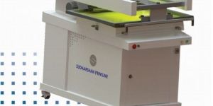 Label Gumming Machine