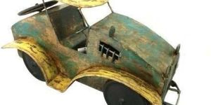Iron Decorative Car