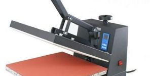 Automatic T-shirt printing machine