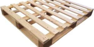 4 Way Pine Wooden Pallets