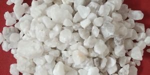 Quartz grain (5-20 mm)