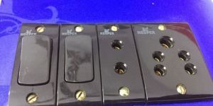 Wall Switched Socket