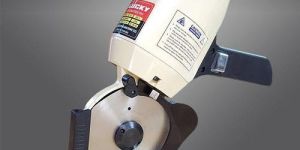 Cloth Cutting Machine