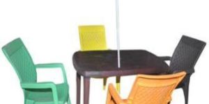 Plastic Dining Table Set