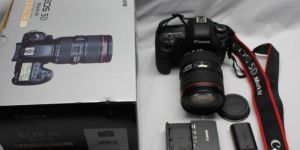 Canon EOS 5D Mark IV Canon DSLR Camera