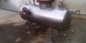 SS Horizontal Storage Tank