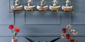 Sitting Musician Wall Hanging