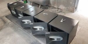 Electronic Safe Locker