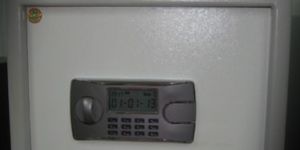 Digital Safe Lockers