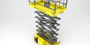 Self Propelled Scissor Lift