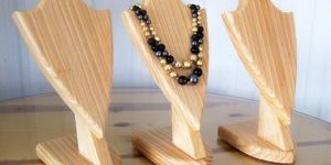 Wooden Necklace Display Stand