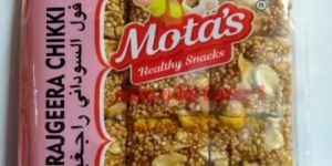 Peanut Rajgeera Chikki