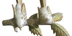 Marble Pigeons Statue