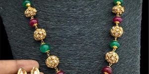 Artificial Pendant Necklace Set