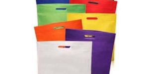 Colored Non Woven Bag