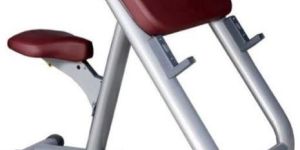 PREACHER CURL BENCH