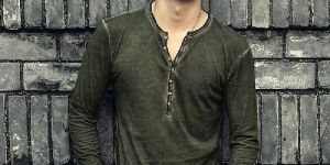 Mens Henley T Shirts