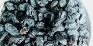 Black Raisins