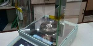 Electronic Analytical Balances