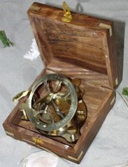 Sundial with Wooden Box Brass Antique Finish